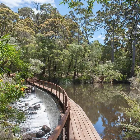 Villa On Fearn Margaret River Exterior photo